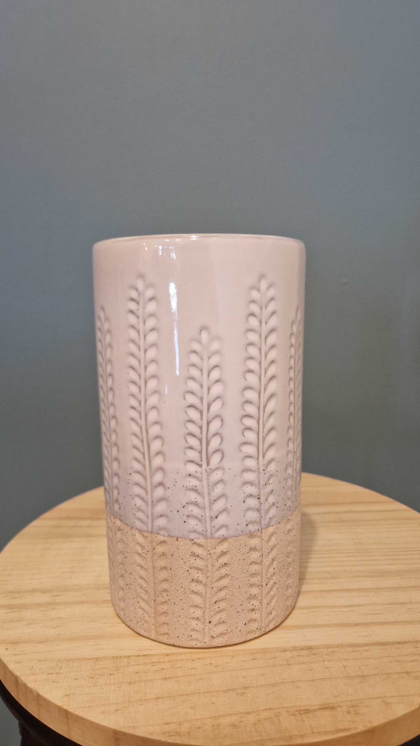Vase feuilles grimpantes