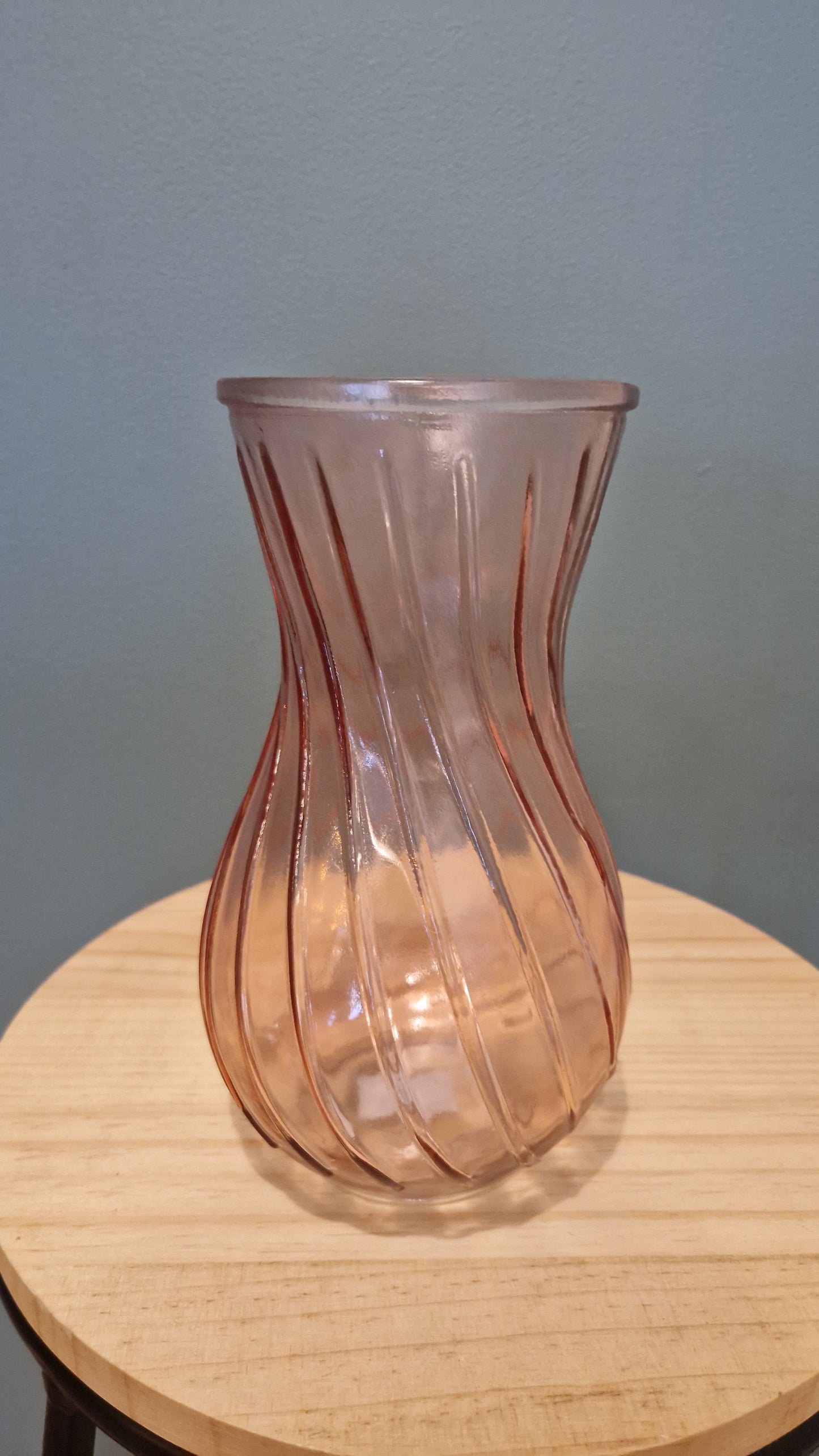 Vase transparent coloré